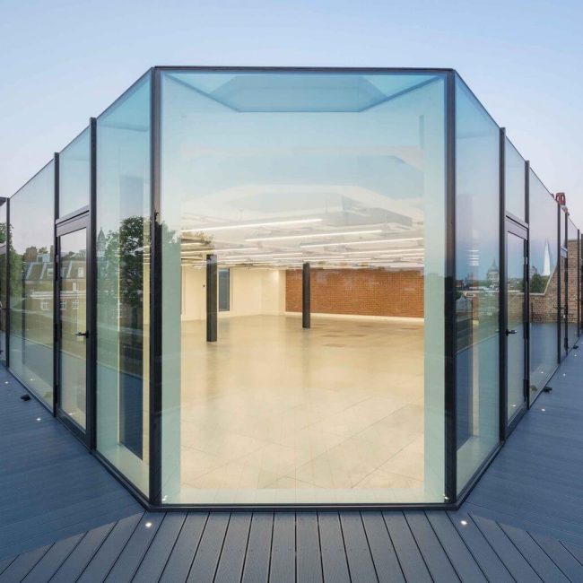 1-2 Hardwick street glassbox surrounded by terrace area with glass balustrades